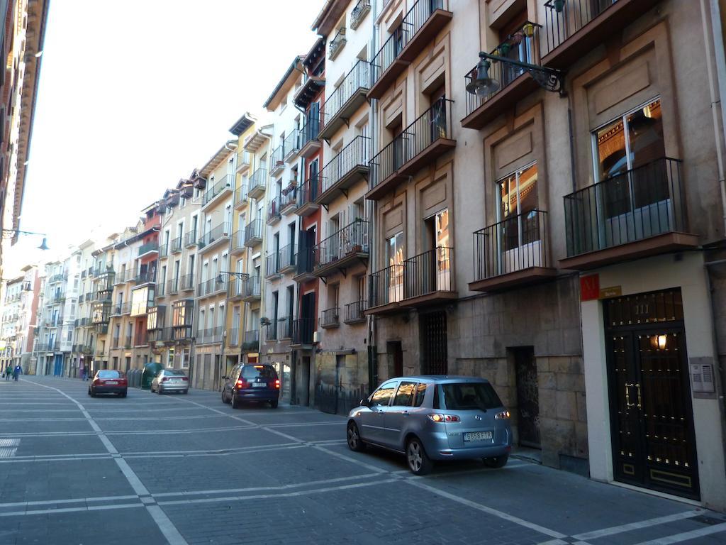 Apartamento Berria Apartamento Pamplona Exterior foto